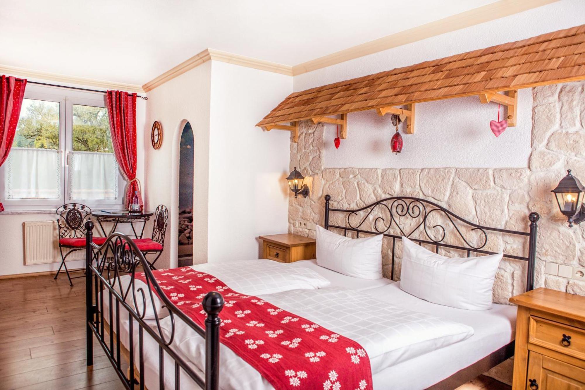 Traditions-Gasthaus Bayrischer Hof Лойткирх-им-Алльгой Экстерьер фото