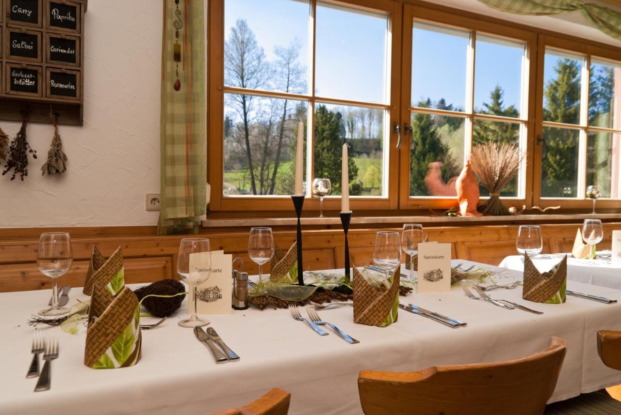 Traditions-Gasthaus Bayrischer Hof Лойткирх-им-Алльгой Экстерьер фото